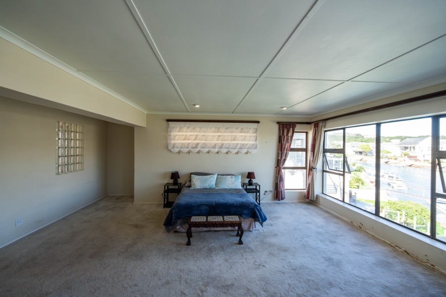 7 Bedroom Property for Sale in Royal Alfred Marina Eastern Cape